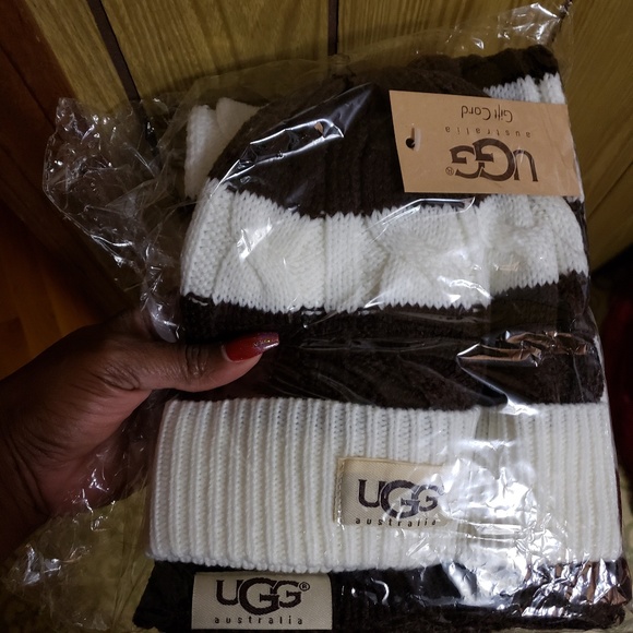 Beanie and Scarf - Picture 2 of 3